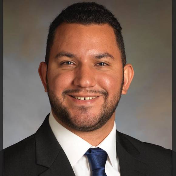 Meet your Posher, Ramón - Picture 1 of 1